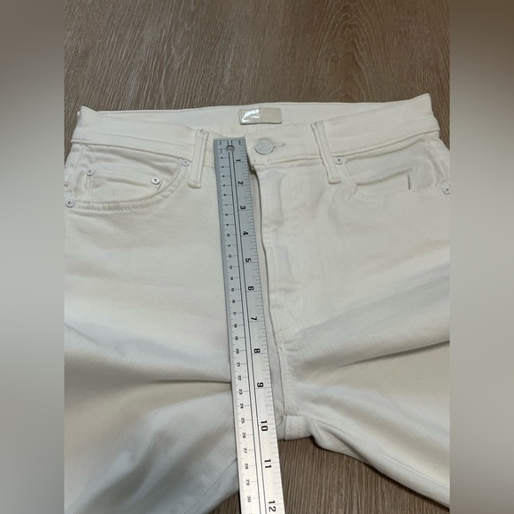 MOTHER Insider Crop Step Fray Jeans in Fairest of Them All - Picture 8 of 9